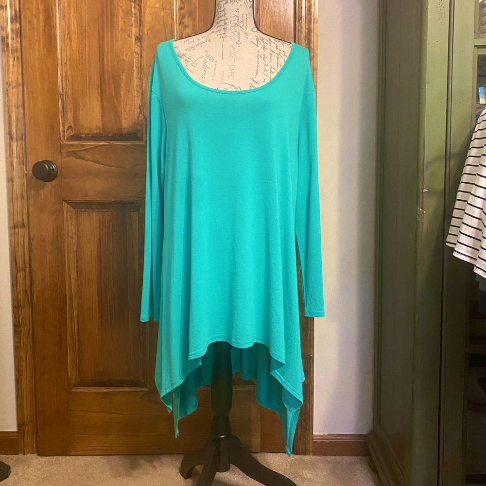Umgee High-Low Long Sleeve Green Tunic